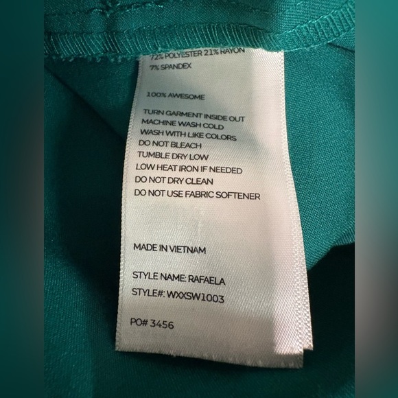 Figs Women's Tops - 5 total - Picture 4 of 7